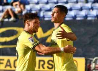 Lloyd Jones Emphasizes Clean Sheet Importance in Charlton’s Opening Day Win news-12082024-014617