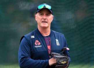 Remembering the Legacy of Former England Batter Graham Thorpe news-13082024-051908