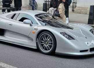 Luxury Supercar Impounded in Central London for Reckless Driving news-14082024-124605