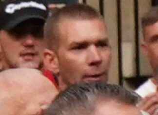 Man pleads guilty to violent disorder at far-right protest in Whitehall news-19082024-224555