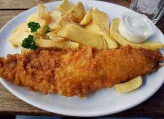 Visit the Historic London Fish and Chip Shop Over 150 Years Old news-23082024-113756