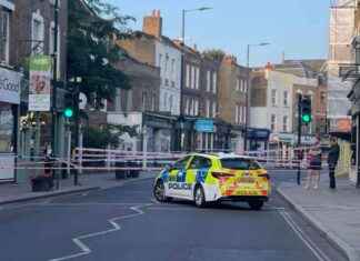 High Street Closed Due to Police Incident: Live Updates and Latest News news-30082024-122939