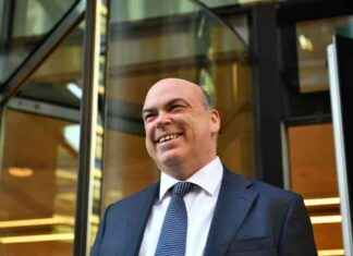 HP seeks £3 billion damages from Mike Lynch’s estate news-03092024-004638