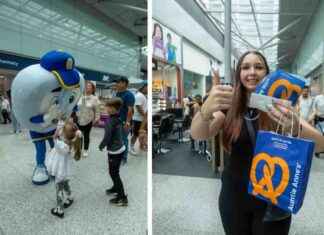 Unique Giant Blue Pretzel Unveiled at Romford Shopping Centre Grand Opening news-05092024-005630