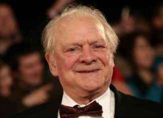 Sir David Jason’s Departure from Only Fools and Horses: The Inside Story news-16092024-034626