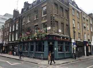 Sadiq Khan Should Have Control Over Soho, According to Local Property Leader news-05102024-094653