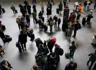 Travel Updates: Severe Delays on Jubilee Line Due to Train Shortage news-28102024-122146
