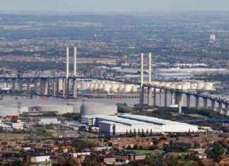 Dartford Crossing Closed Due to Serious Crash – News Update and Recap news-31102024-021703