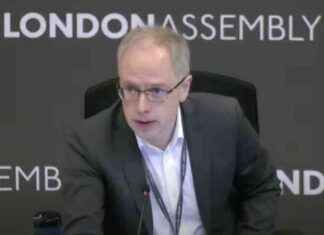 Sadiq Khan’s Oxford Street Plans Exclude Soho, Senior Aide Confirms news-20112024-125122