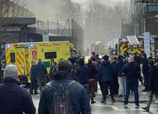 60 Firefighters Tackle Roof Fire at Royal Free Hospital: Recap and Updates 60-firefighters-tackle-roof-fire-at-royal-free-hospital-recap-and-updates