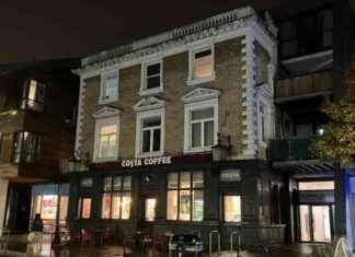 Discovering London’s Hidden Gems with Julie Hamill: The Ultimate Writing Escape discovering-londons-hidden-gems-with-julie-hamill-the-ultimate-writing-escape