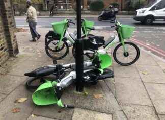 Exploring London Streets Through Poetry: Analysis of How to Walk the Streets of London by Vic Keegan exploring-london-streets-through-poetry-analysis-of-how-to-walk-the-streets-of-london-by-vic-keegan