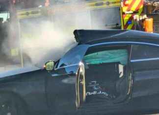 Car Fire After Crash Blocks Major Carriageway Near Romford: Live Updates car-fire-after-crash-blocks-major-carriageway-near-romford-live-updates