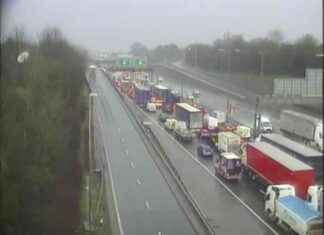 Dartford Crossing Lorry Crash: Recap & Updates – 5 Hospitalized dartford-crossing-lorry-crash-recap-updates-5-hospitalized