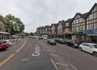 Major Crash in Elmers End: Live Updates and Road Closures major-crash-in-elmers-end-live-updates-and-road-closures