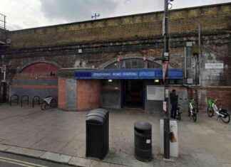 Man Stabbed at Closed West London Station man-stabbed-at-closed-west-london-station