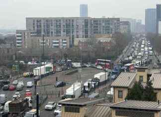 Blackwall Tunnel Crash: Live Updates & Closure Information blackwall-tunnel-crash-live-updates-closure-nformation