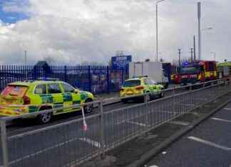 Emergency Incident Near Dagenham Station: LIVE Updates, Road Closed emergency-ncident-near-dagenham-station-lve-updates-road-closed